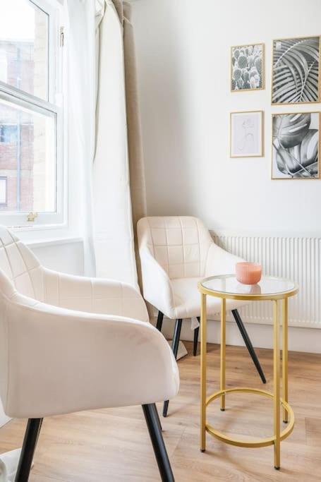 House 10 Mins To Tower Bridge Hot Tub & Parking Villa Лондон Екстериор снимка