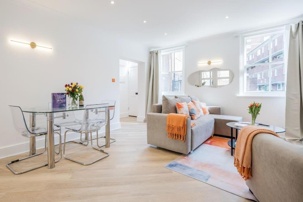 House 10 Mins To Tower Bridge Hot Tub & Parking Villa Лондон Екстериор снимка